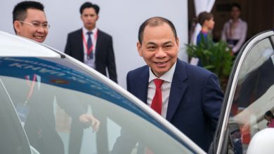 Photo of Ông Phạm Nhật Vượng vừa tách một bộ phận khỏi VinFast, lập tức vươn ra hoạt động khắp thế giới